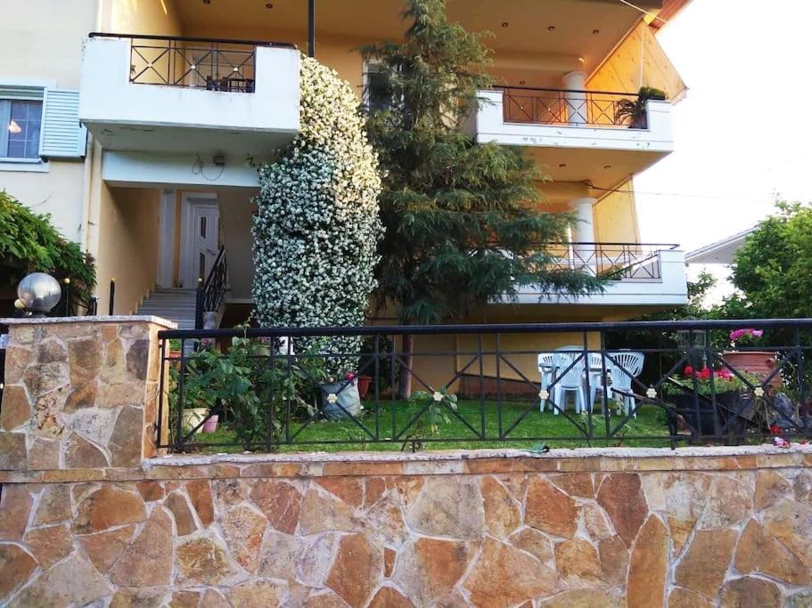Διαμέρισμα Στην Περιοχή Εθνικής Αντίστασης Apartment Igoumenitsa Ngoại thất bức ảnh